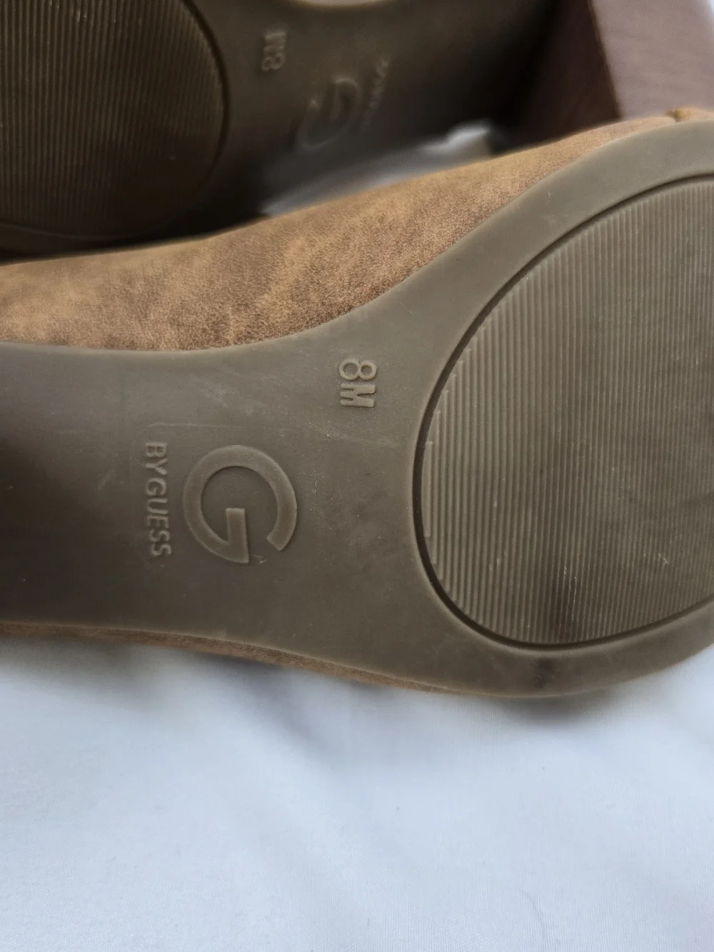 GUESS Brown Caged Gladiator Sandals Women’s 8M Suede Block Heel